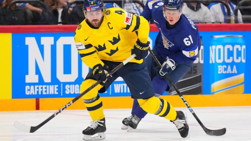 Tre Kronor Tar Ledningen: Sverige Besegrar Finland Med 2–1 och Toppar Grupp A